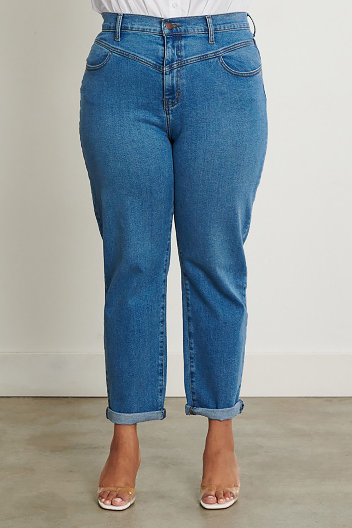 Edie Plus-Size Mom Jeans front view Belle and Broome